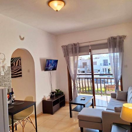 Kato Paphos Apt 400M To The Beach Esterno foto